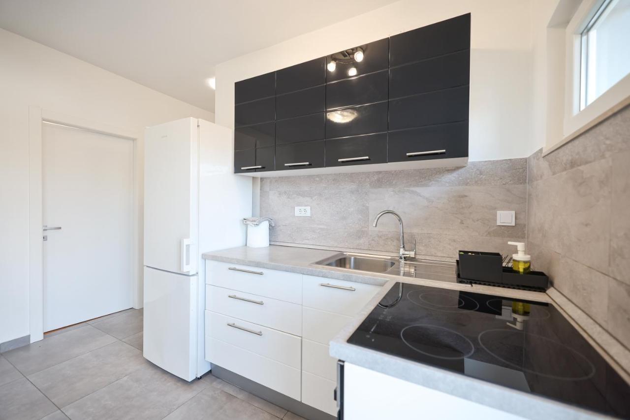 Sunset Boutiqe Apartment Old Town Zadar Exterior photo